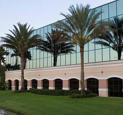 Top Orlando Hotels for Those Seeking a Peaceful Retreat